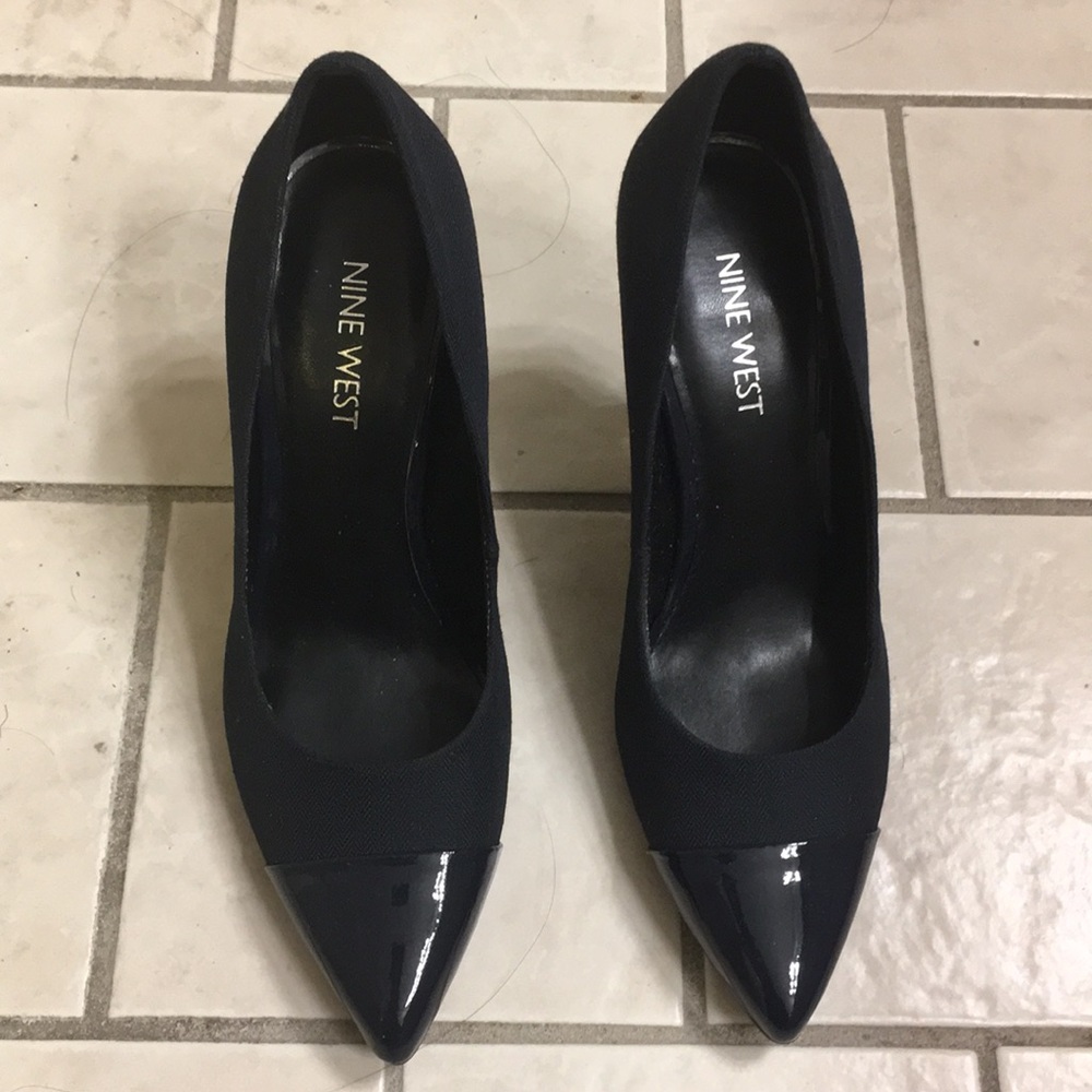 Navy blue heels
